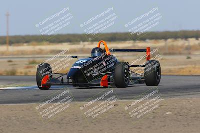 media/Oct-29-2022-CalClub SCCA (Sat) [[e05833b2e9]]/Race Group 2/Qualifying (Sweeper)/